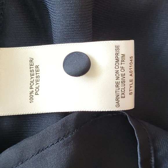 Gorgeous blue cami/tank - Picture 4 of 6